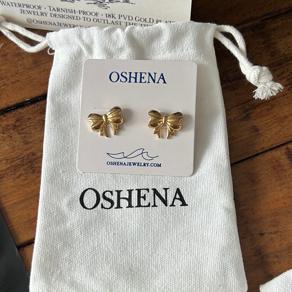 Oshena beachwear Gold Bow‎ Earrings